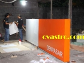 proyek-neon-box