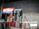neon-box-bank
