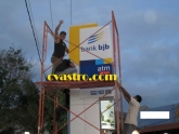contoh-pylon-sign